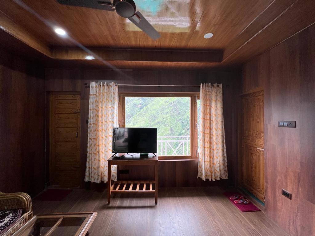 Ramneek Homestay Joshīmath 外观 照片